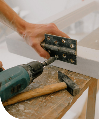 fixing a door hinge