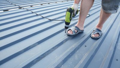 DIY vs. Professional Roof Repairs-hero.jpg