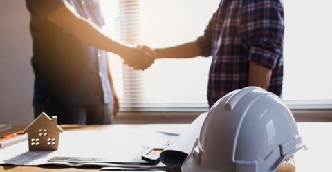 contractor handshaking 