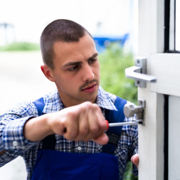 4 Things to Consider When Choosing a Residential Locksmith-image4.jpg