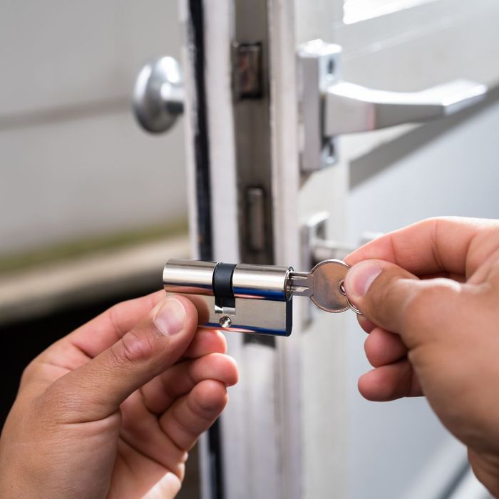 4 Things to Consider When Choosing a Residential Locksmith-image1.jpg