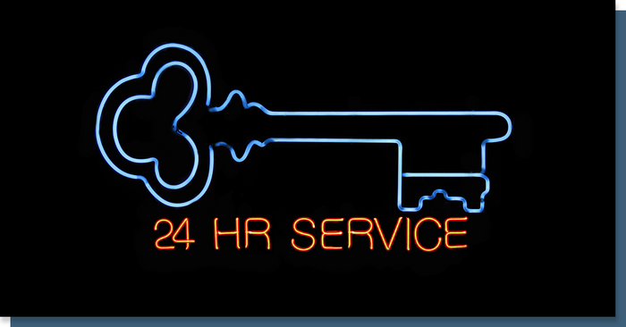 24 hour locksmith sign