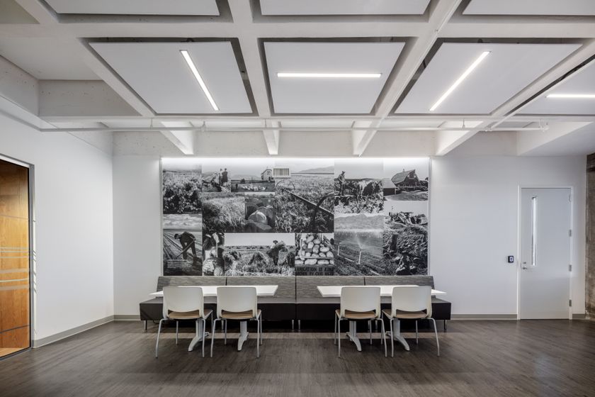 IA Architects_GSA Office_Finals_04.jpg