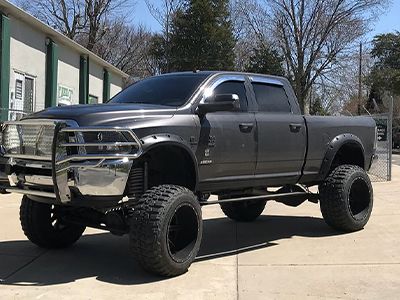 pickup truck with lift kit
