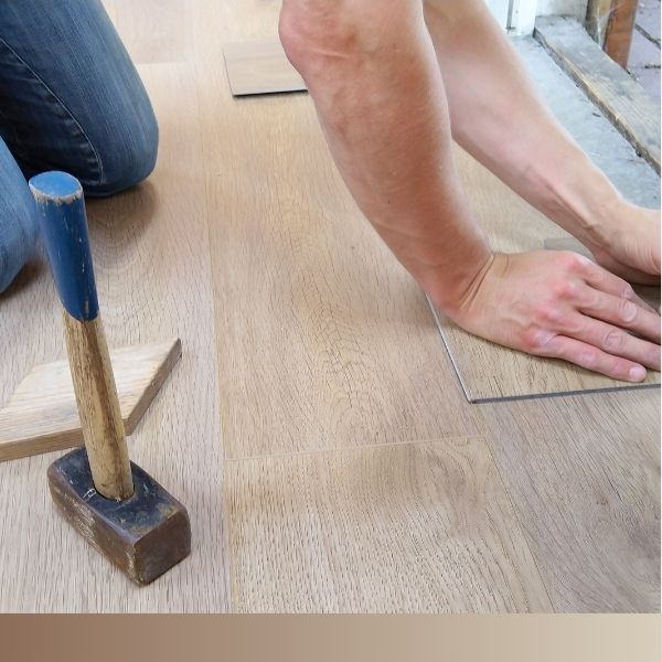 Laying laminate flooring