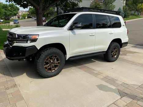 Exterior detail including clay bar and sealant Mobile auto detailing highlands Ranch
