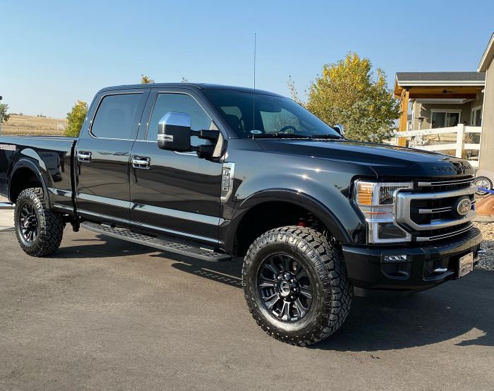 Paint polishing to increase gloss and clarity Mobile gloss enhancement detail denver