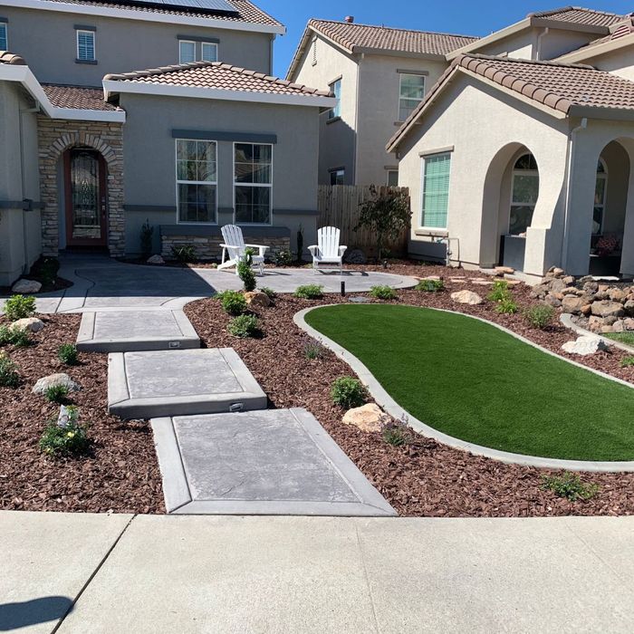 Hardscaping elements in a front yard. 