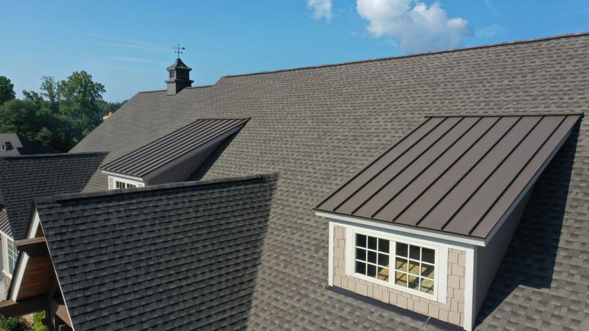 Metal vs. Asphalt Roofing %E2%80%93 Which is Best for Mississippi Homes.jpg
