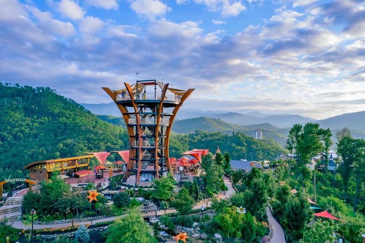 Anakeesta-Gatlinburg-Overview_99F2572E-5056-A36F-232967ED35DE7332-99f23ff65056a36_99f267ca-5056-a36f-2393c82b387d6ffe-1920w.jpg