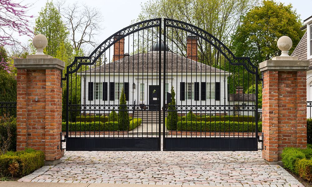4- gates.jpg