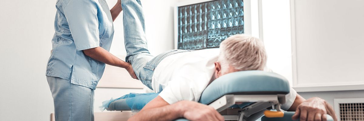 Your Digital Waiting RoomDesigning a High-Converting Chiropractic WebsiteFeatured.jpg