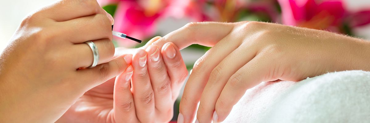 Building Your Digital Salon A Guide to Creating a Stunning Nail Salon Website-Featured.jpg