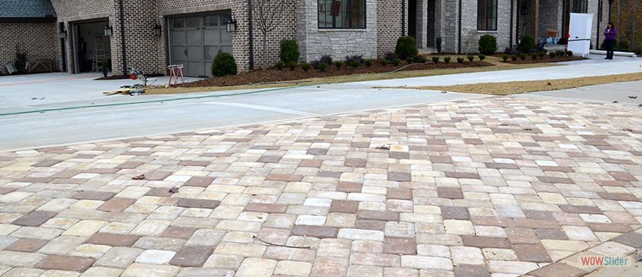 pavers in natural pattern