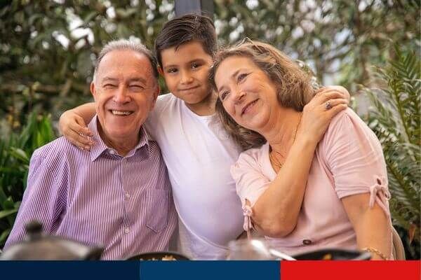 child with grandparents child with grandparents
