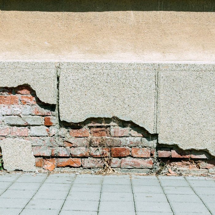 damaged house foundation