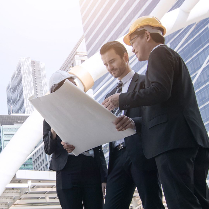 contractors look at plans