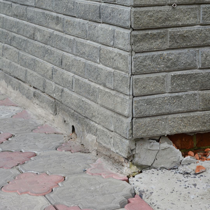 damaged foundation