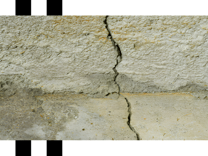 Foundation crack.
