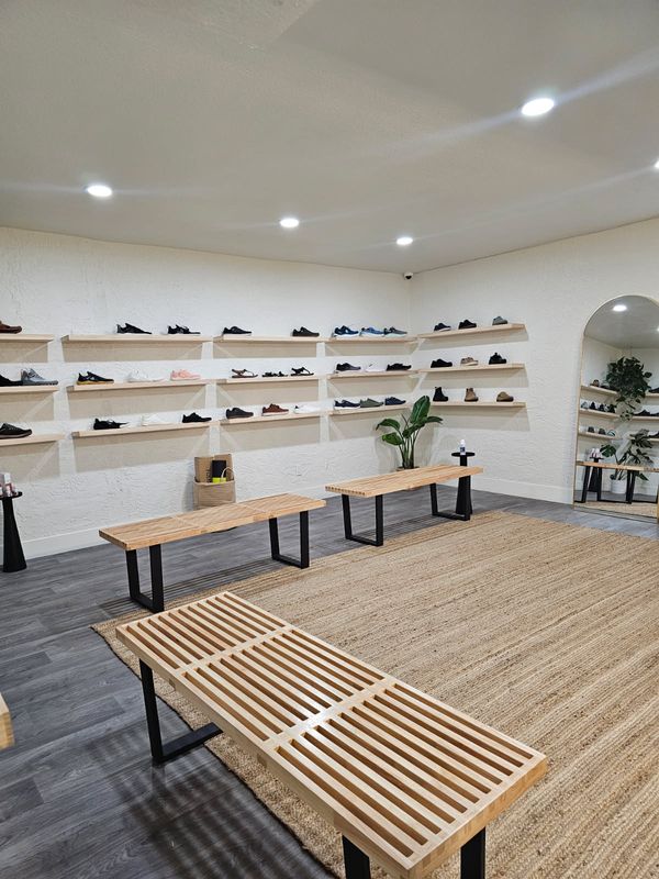 shoestore.jpg