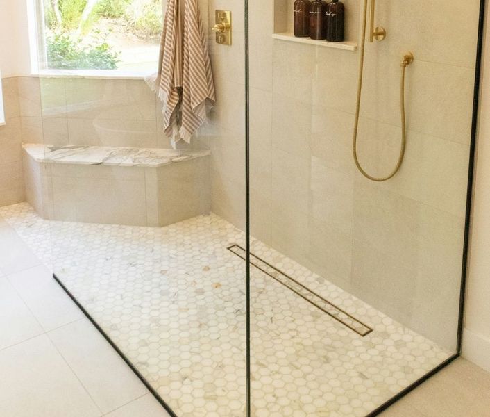 modern shower with tile