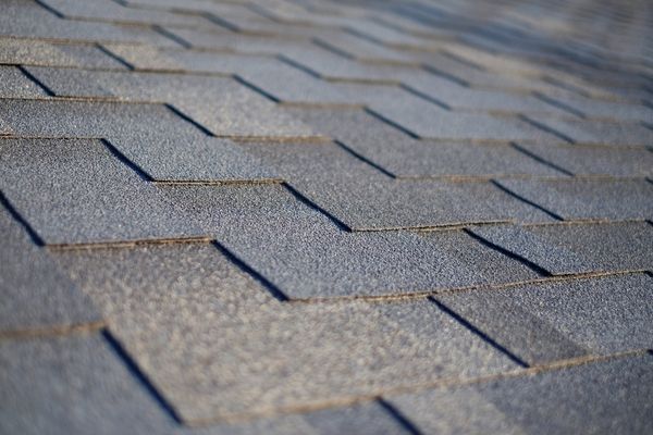 asphalt roofing material