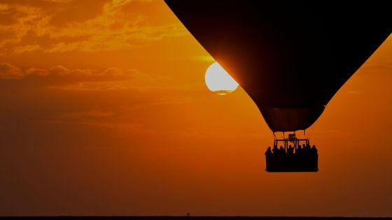 balloon at sunset 