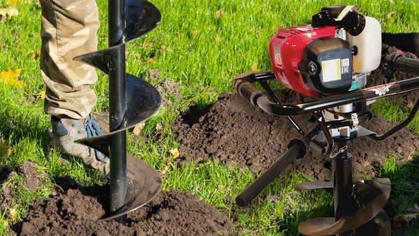 efficient-post-hole-digging.jpg