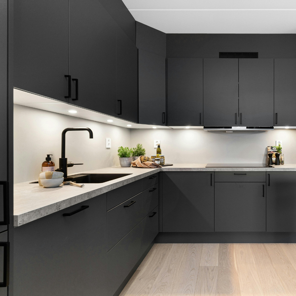 Essential Features to Consider in Your Kitchen Remodel4.png