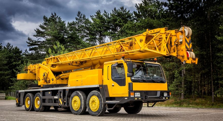 image of a mobile crane