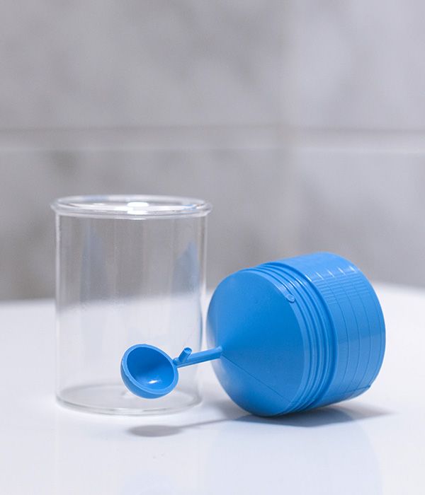 stool sample specimen cup