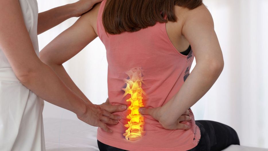 woman with back pain 