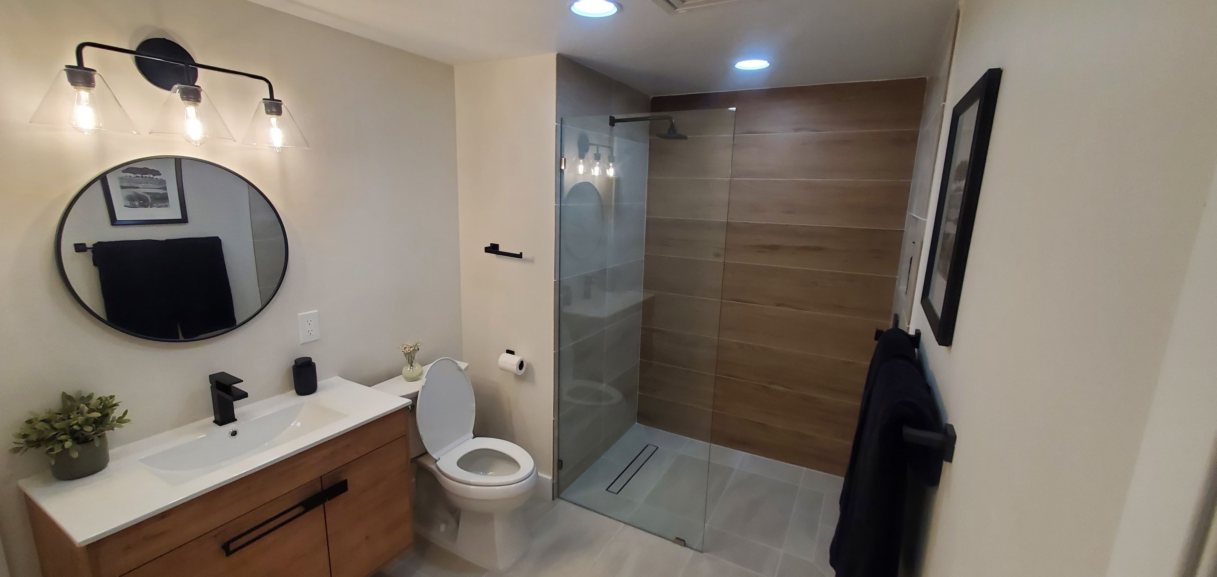 Modern bathroom