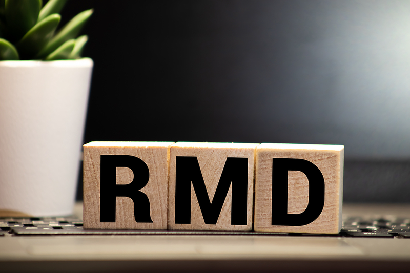 RMD Blocks on Desk – Understanding 2025 Requirements