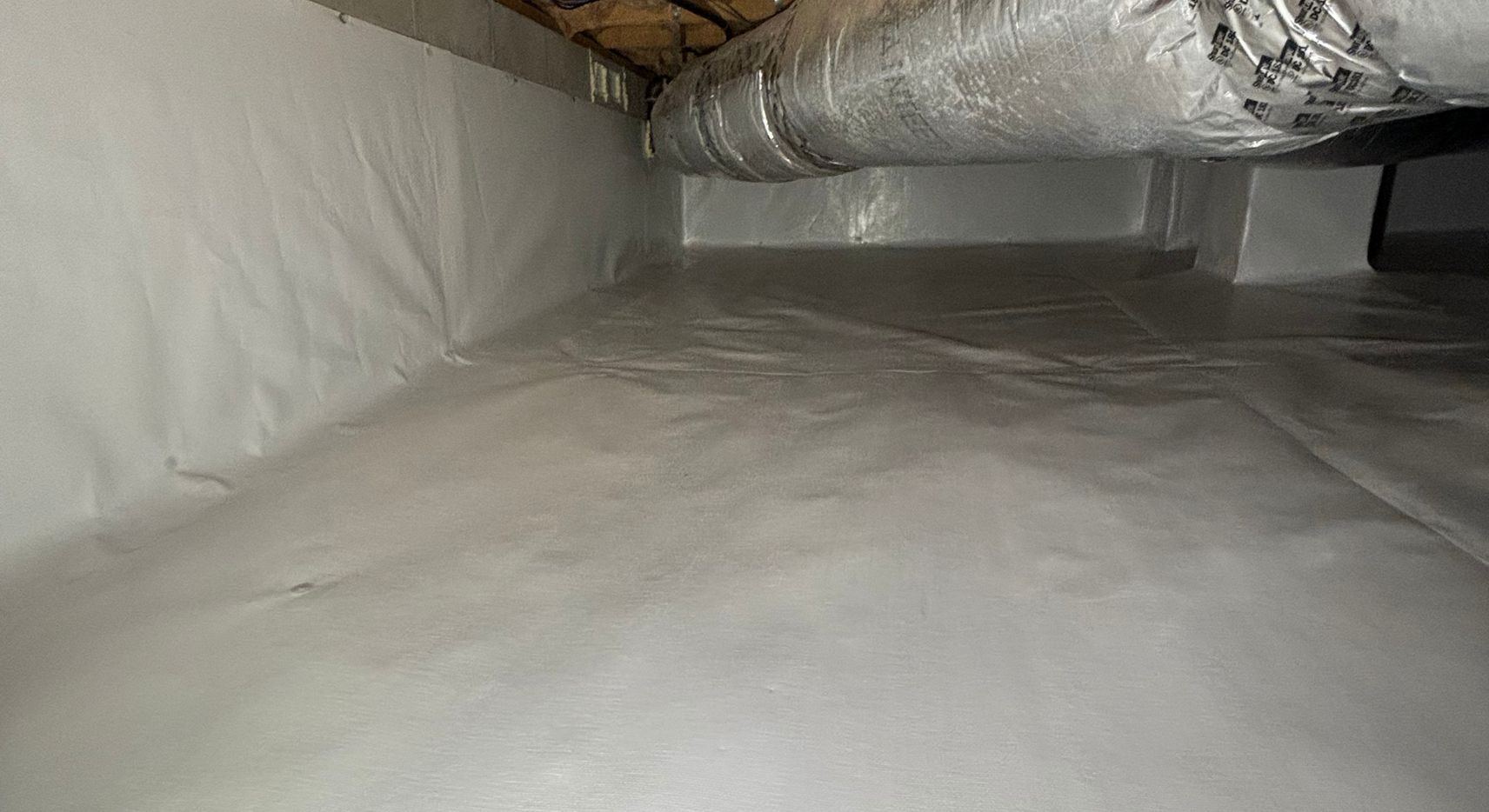 Encapsulated crawl space