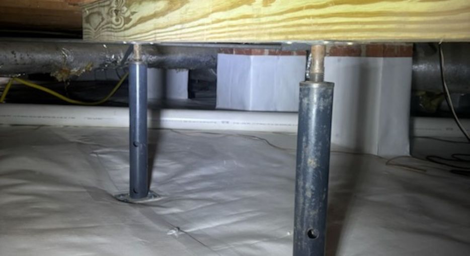 Signs Your Home%E2%80%99s Foundation Is Settling (And What to Do) header.jpg