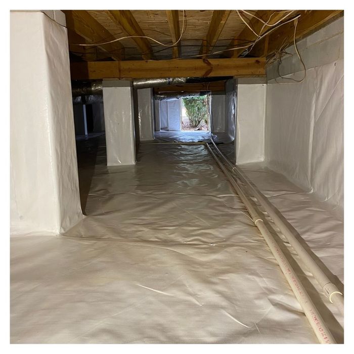 crawl space with vapor barrier