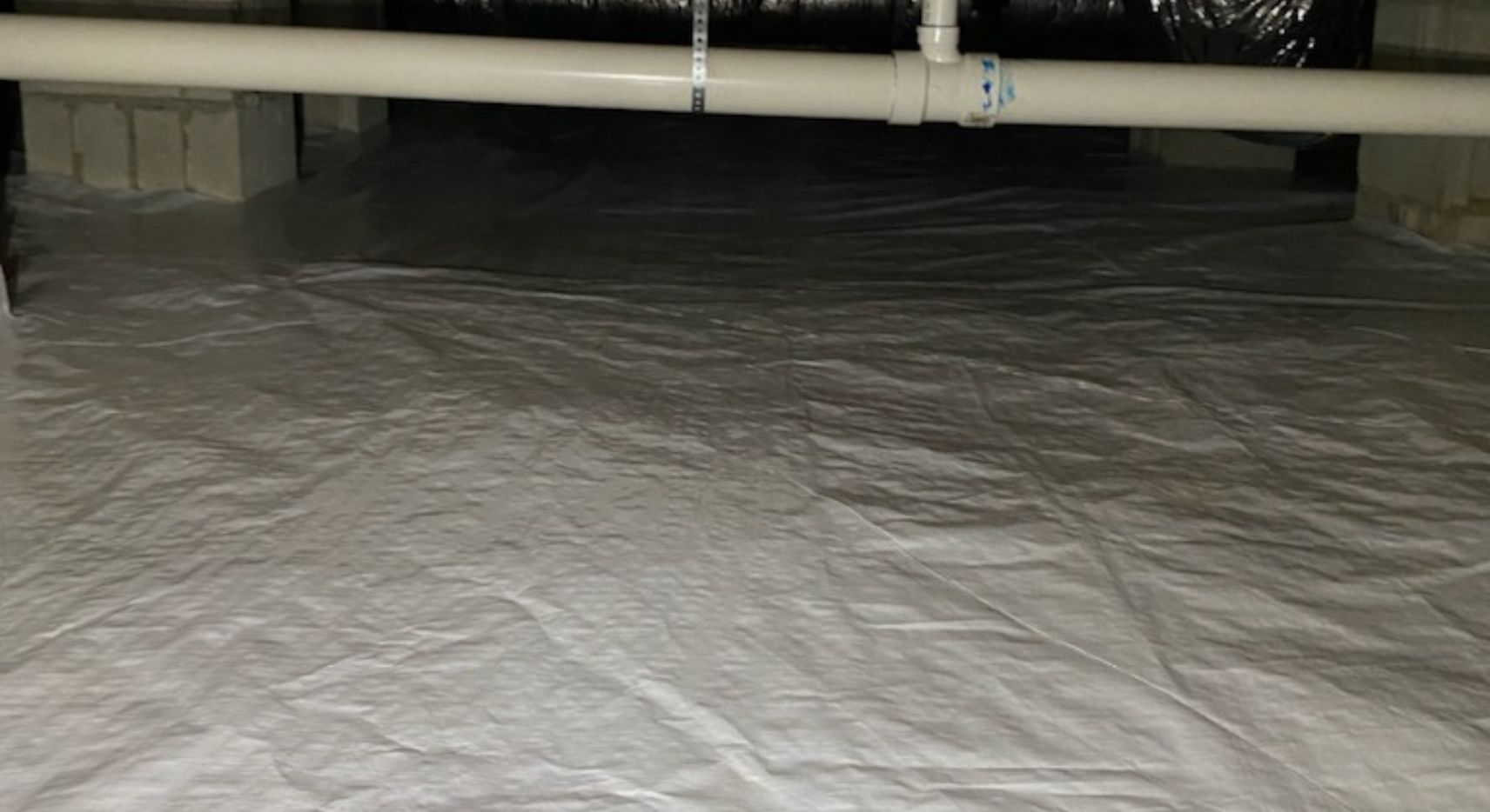 Encapsulated crawl space