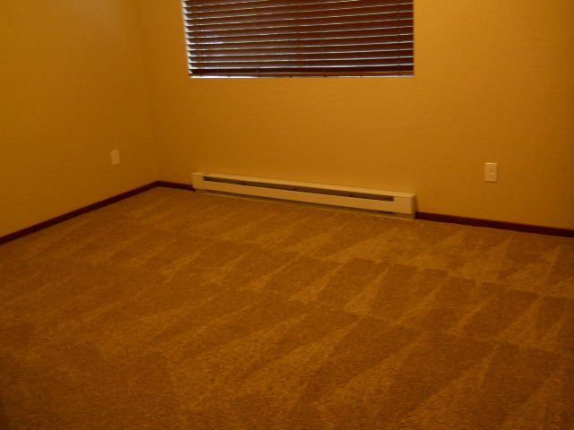 2803 N 15th Bed 2.JPG