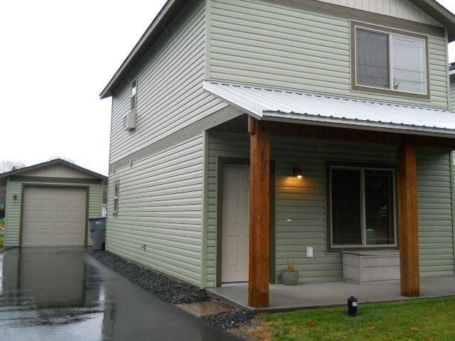 2803 N 15th Ext. Front.JPG