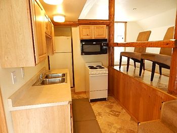2600 French #2 Kitchen.JPG