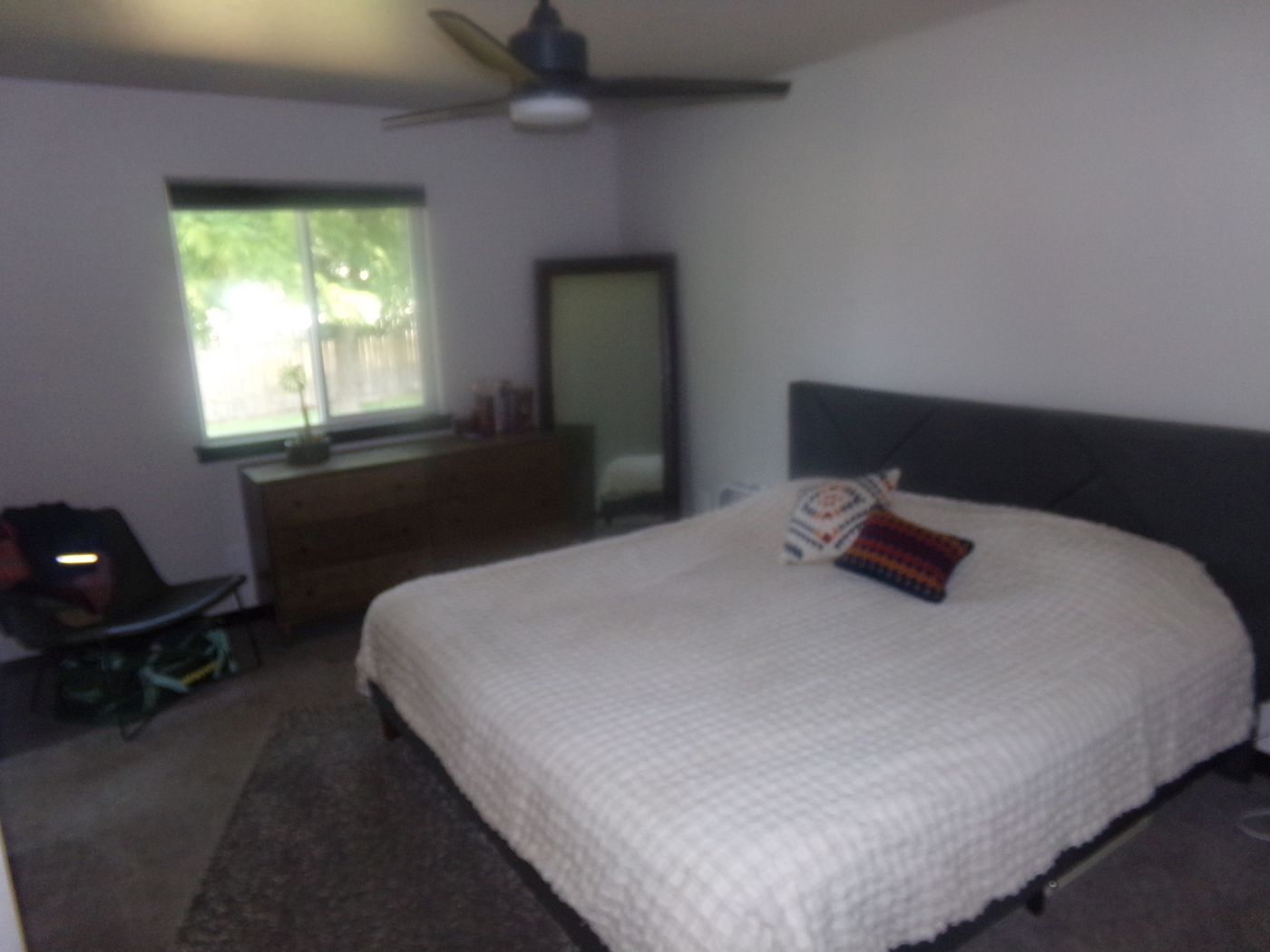 Master Bedroom.JPG