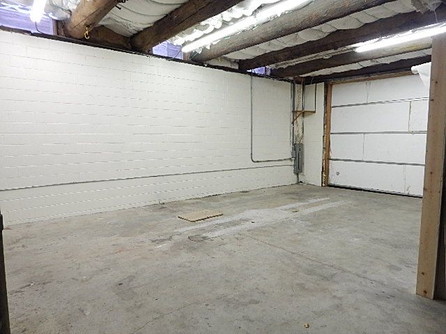 2600 French Shop Main Area.JPG