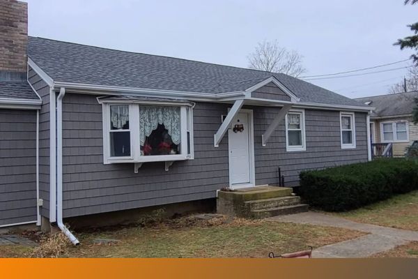 Siding Services (2).jpg