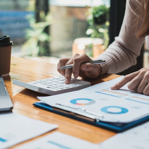 4 Smart Year-End Bookkeeping Moves That Boost Next Year%E2%80%99s Cash Flow - 3.png