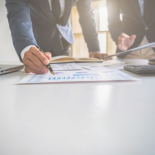 lawyer working with a professional bookkeeper lawyer working with a professional bookkeeper