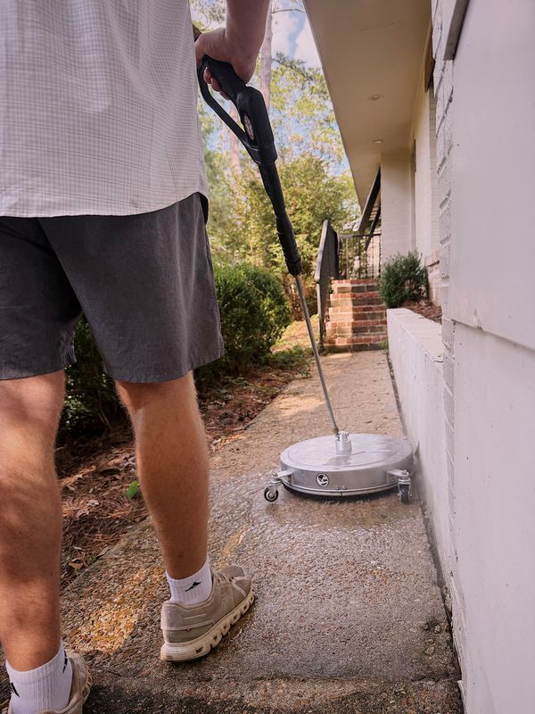 Pressure Washing pic .JPG