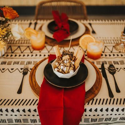 churros with marshmallows and chocolate 