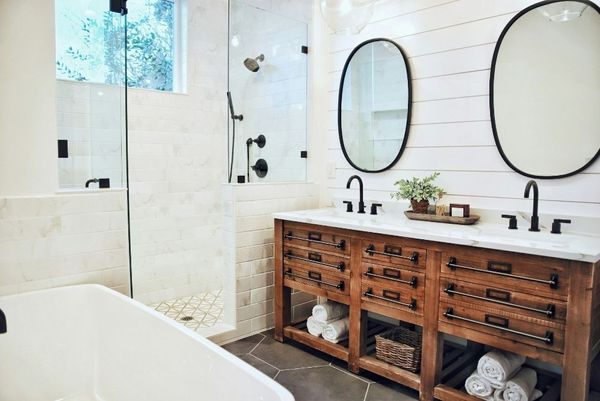 modern farmhouse remodeled bathroom