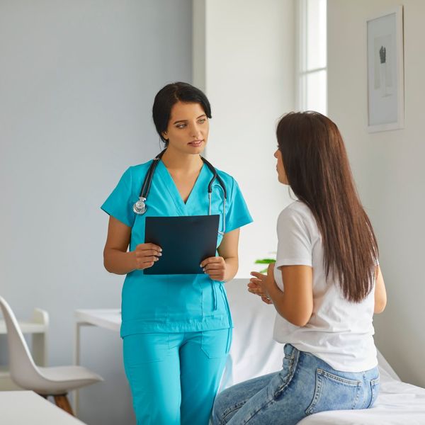 doctor talking to patient 